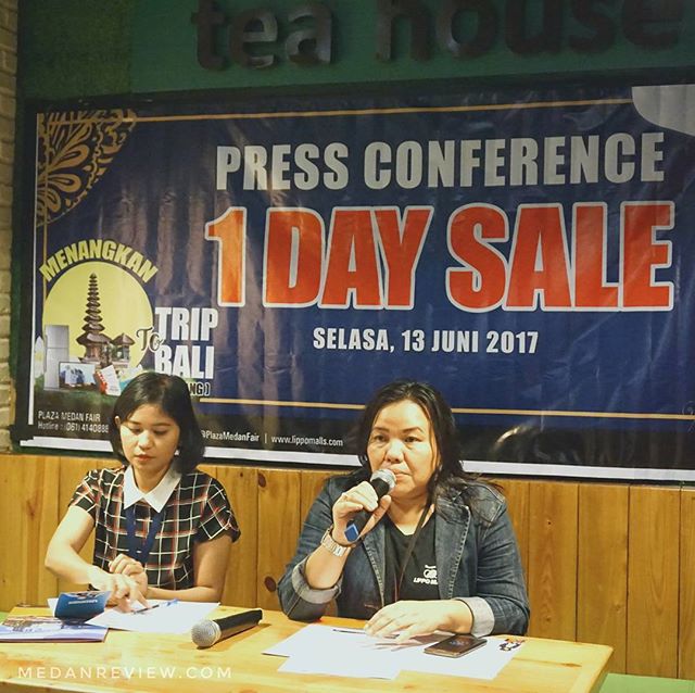 Press Conference 1 Day Sale Plaza Medan Fair