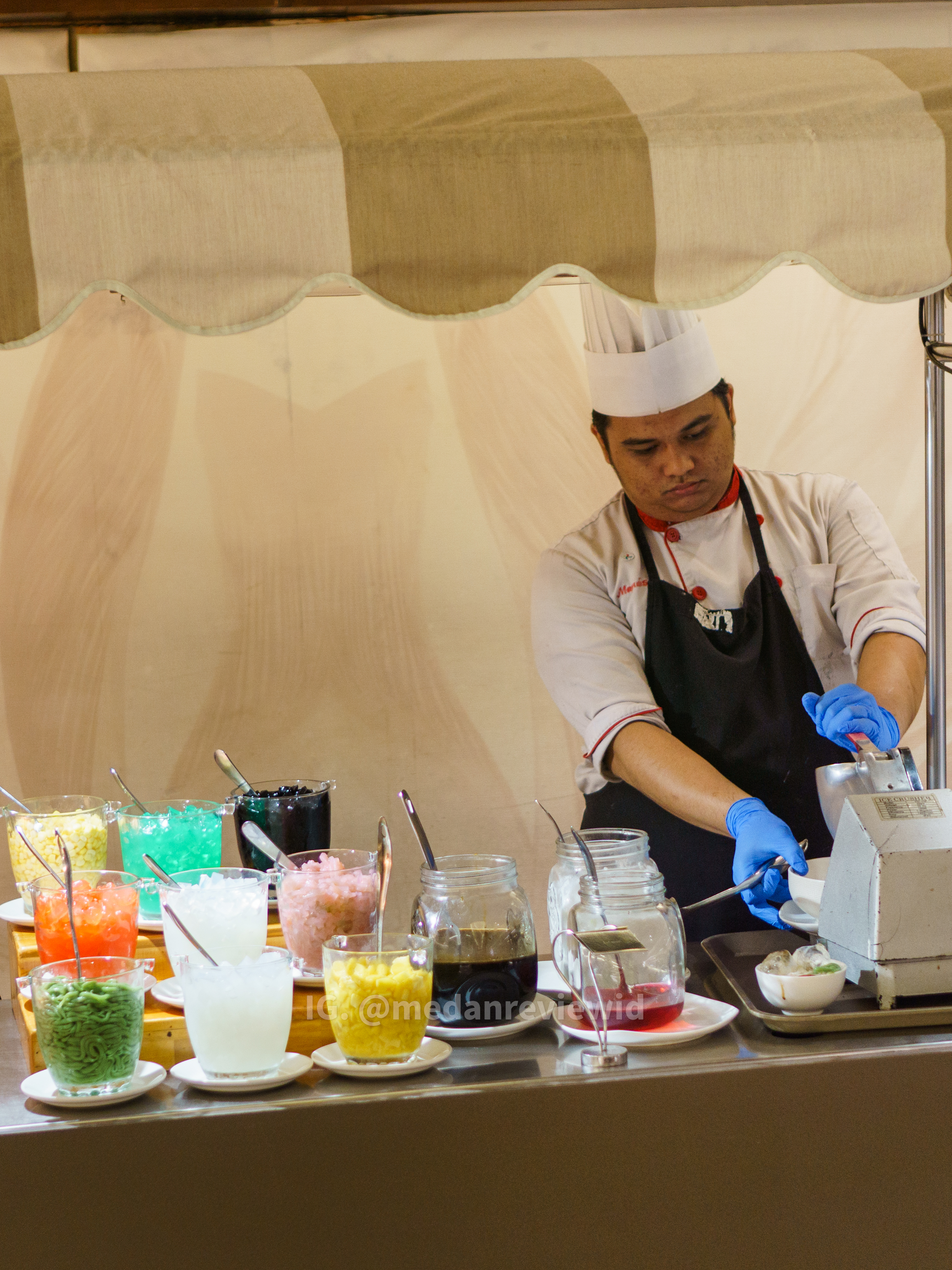 Buffet Ramadhan Nostalgia 90 Four Points by Sheraton Medan