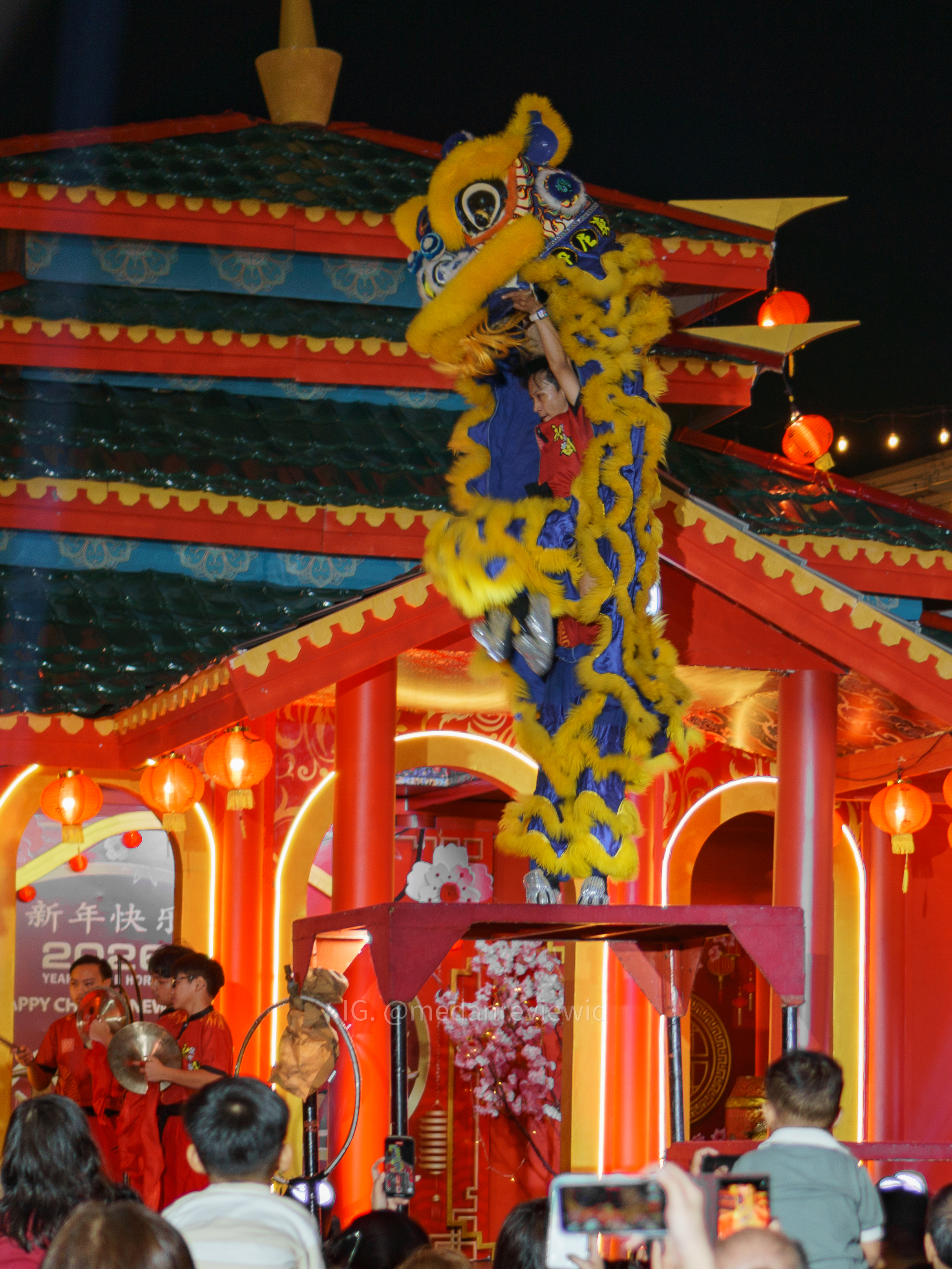 Barongsai Performance