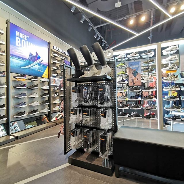 Photo #2 : 361° Sport Shoes and Apparels Mono Store Pertama di Medan