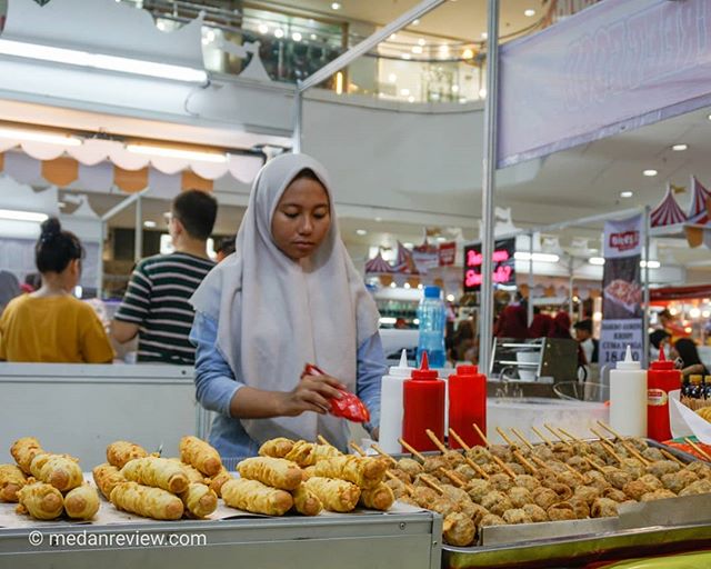 Photo #5 : Food Carnival Plaza Medan Fair 2019