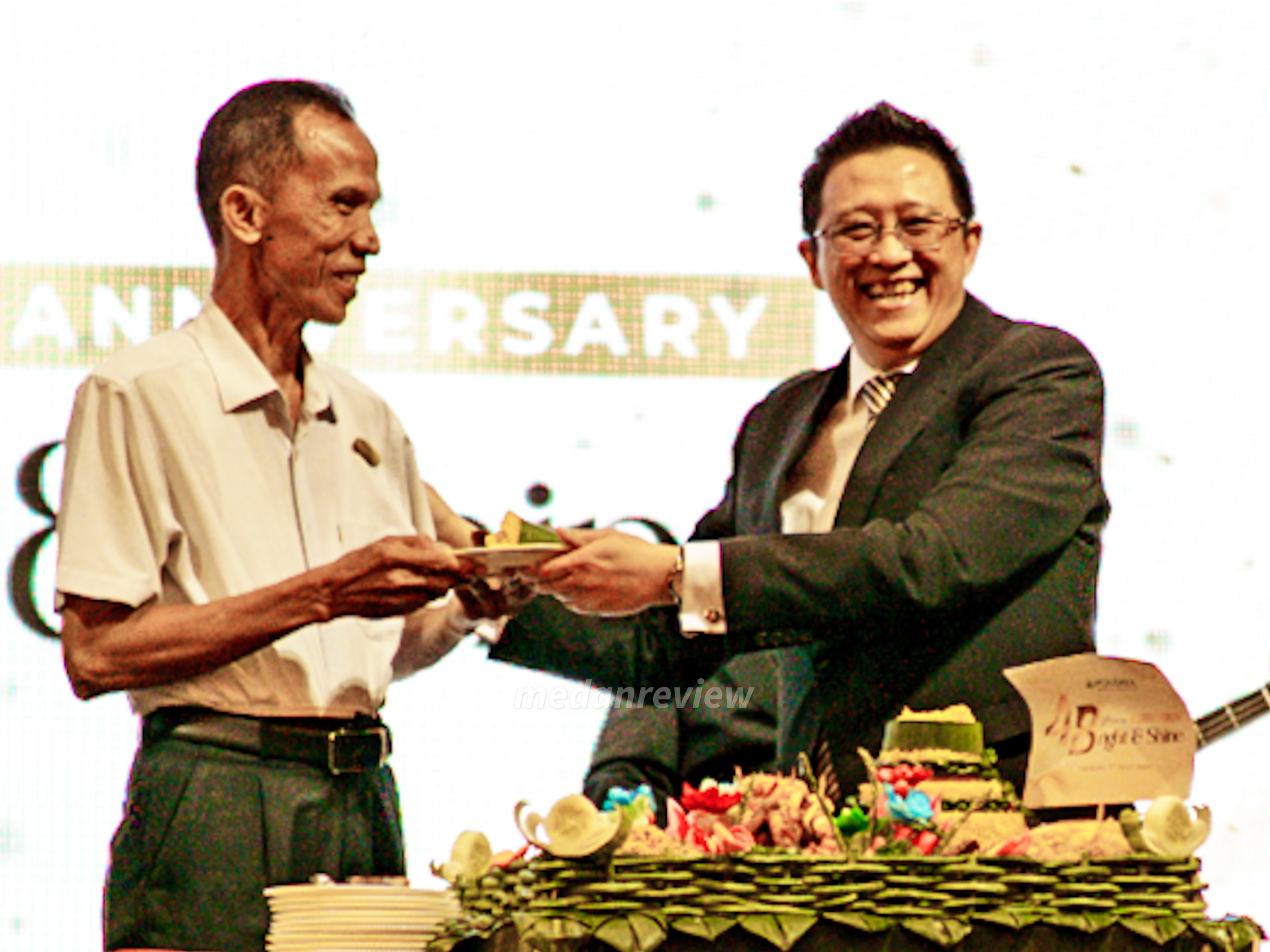 43 tahun menjadi karyawan LePolonia Hotel & Convention