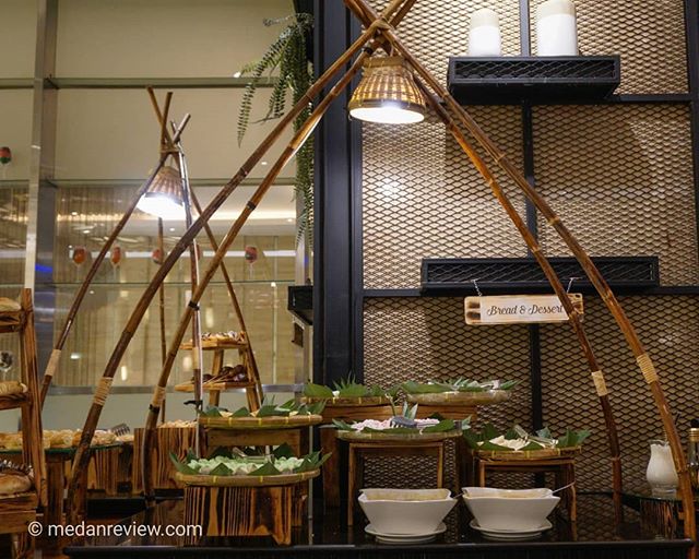 Photo #7 : Makan Besar Sepuasnya di Cambridge Hotel Medan