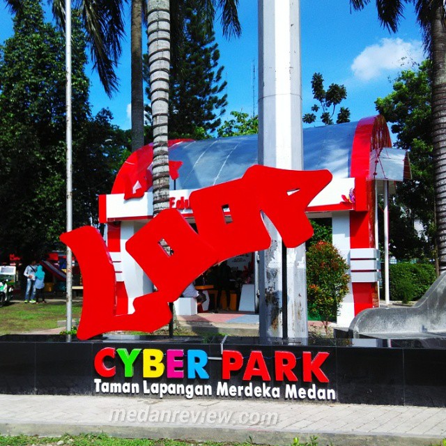 Cyber Park Taman Lapangan Merdeka Medan