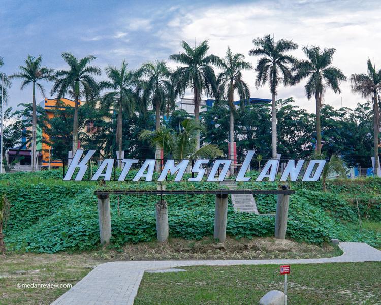 Berita / News : Katamso Land - Tempat Nongkrong Asik di Jalan Katamso, Medan