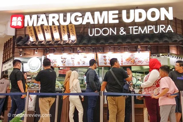 Antrian Pengunjung Marugame Udon Sun Plaza Medan