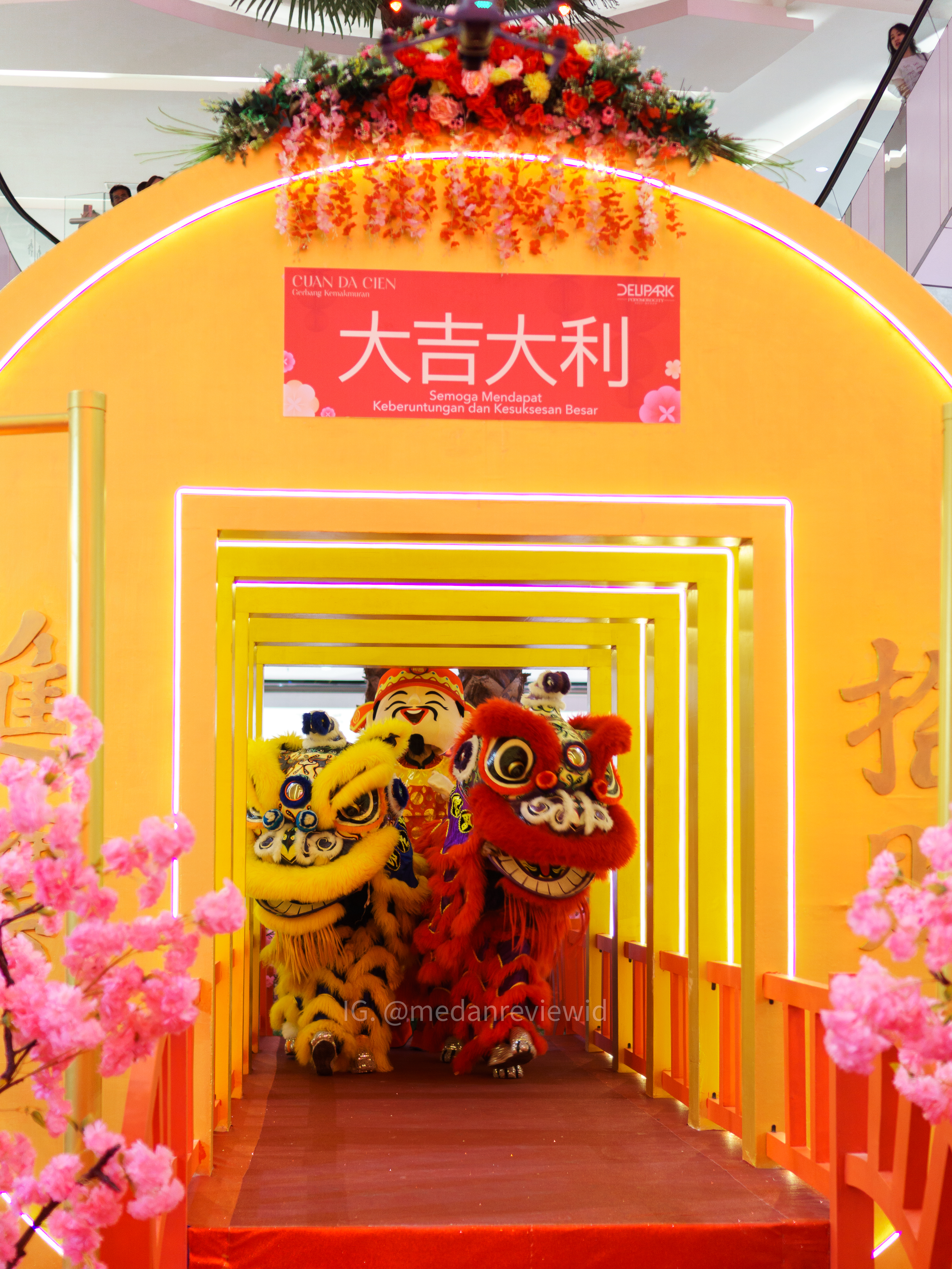 Jembatan Cuan Da Cien & Barongsai